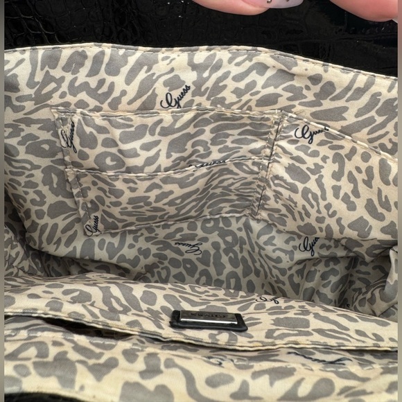 Guess Embossed Bay View Satchel Top Handle Croc Purse - Picture 12 of 15